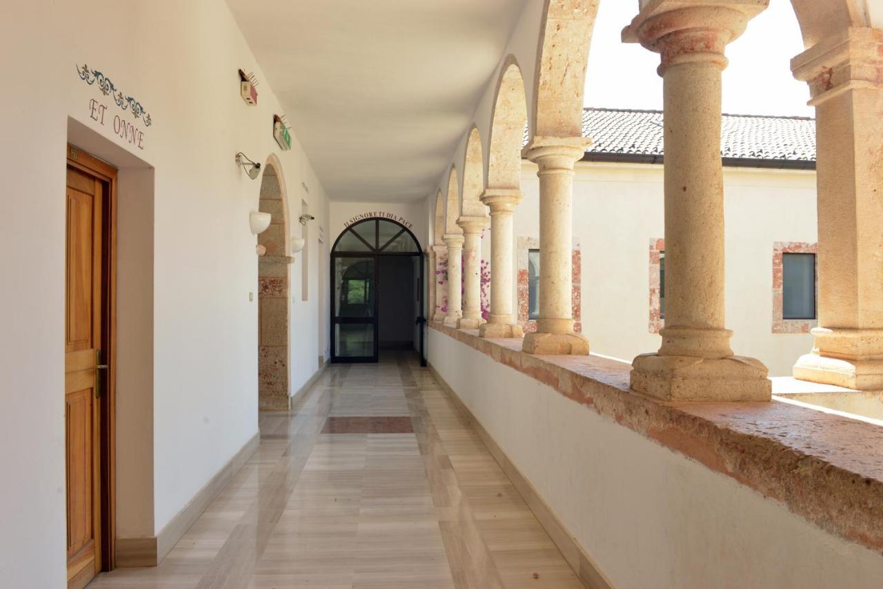 Hotel Convento Di Stignano Rignano Garganico Exterior foto